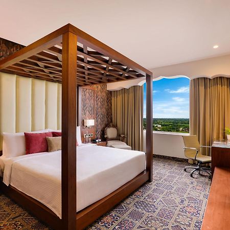 Saura Hotel, Agra - A Club Mahindra Associate Extérieur photo