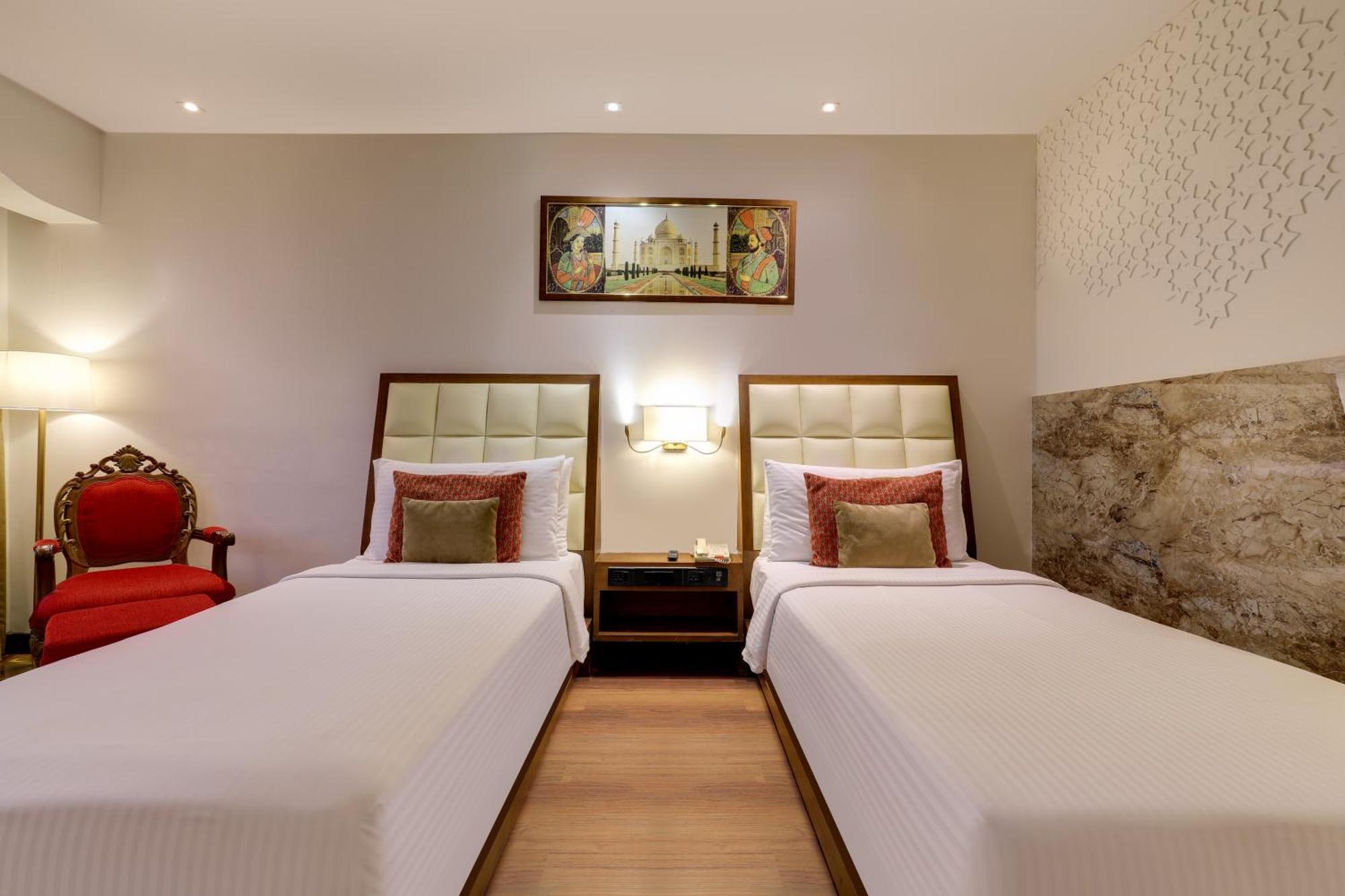 Saura Hotel, Agra - A Club Mahindra Associate Extérieur photo
