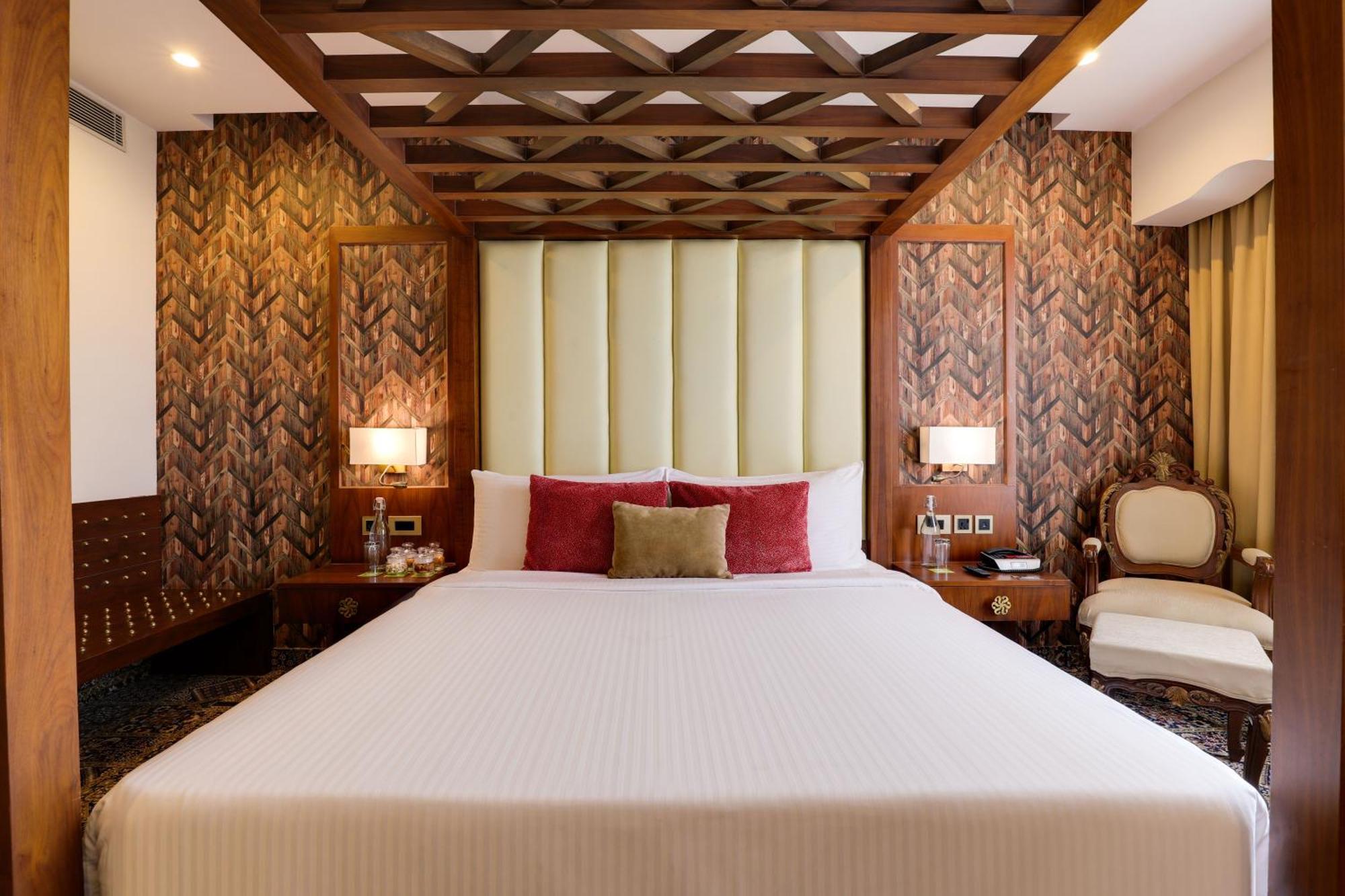 Saura Hotel, Agra - A Club Mahindra Associate Extérieur photo