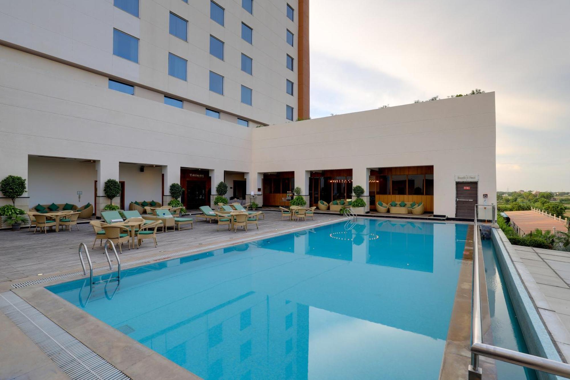 Saura Hotel, Agra - A Club Mahindra Associate Extérieur photo