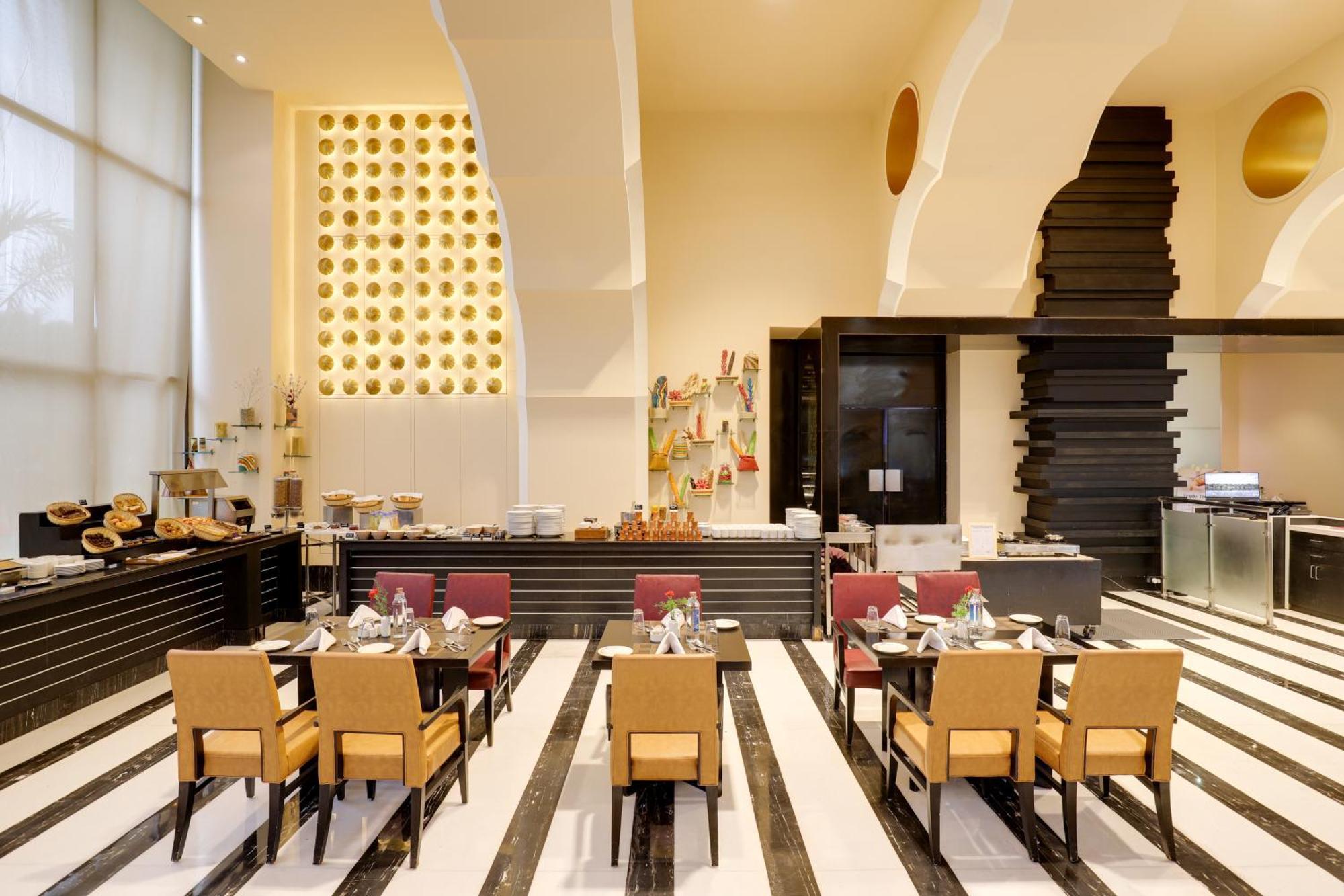 Saura Hotel, Agra - A Club Mahindra Associate Extérieur photo