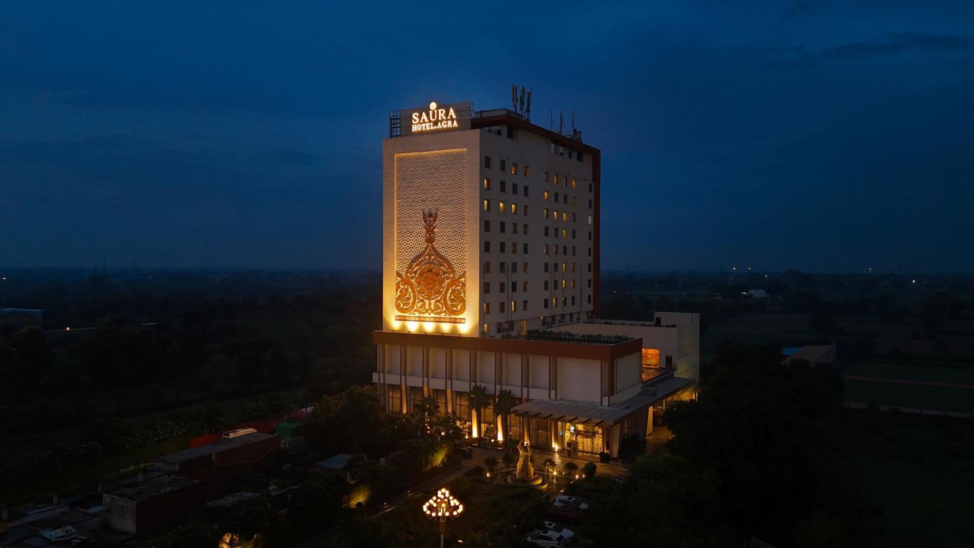Saura Hotel, Agra - A Club Mahindra Associate Extérieur photo