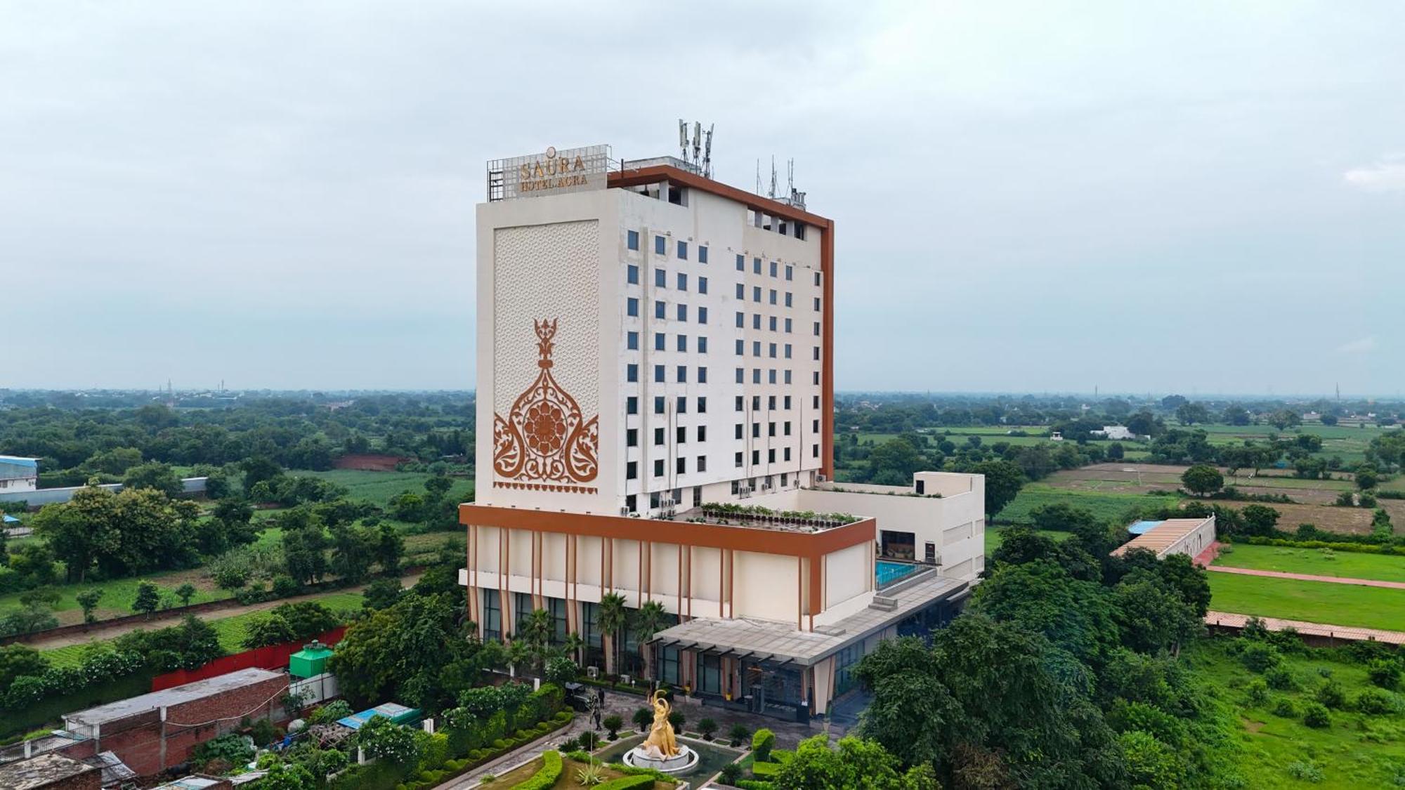 Saura Hotel, Agra - A Club Mahindra Associate Extérieur photo