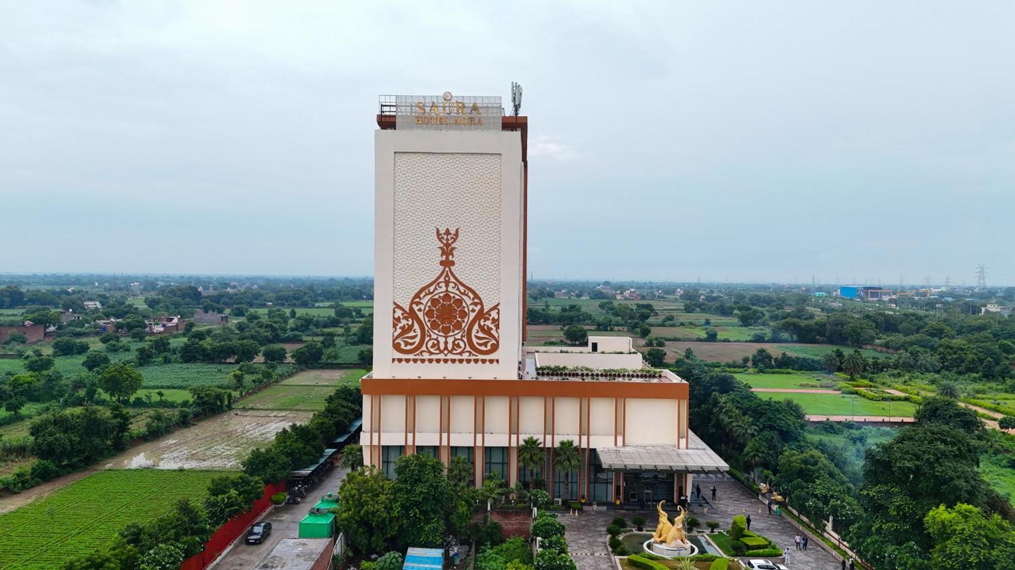 Saura Hotel, Agra - A Club Mahindra Associate Extérieur photo
