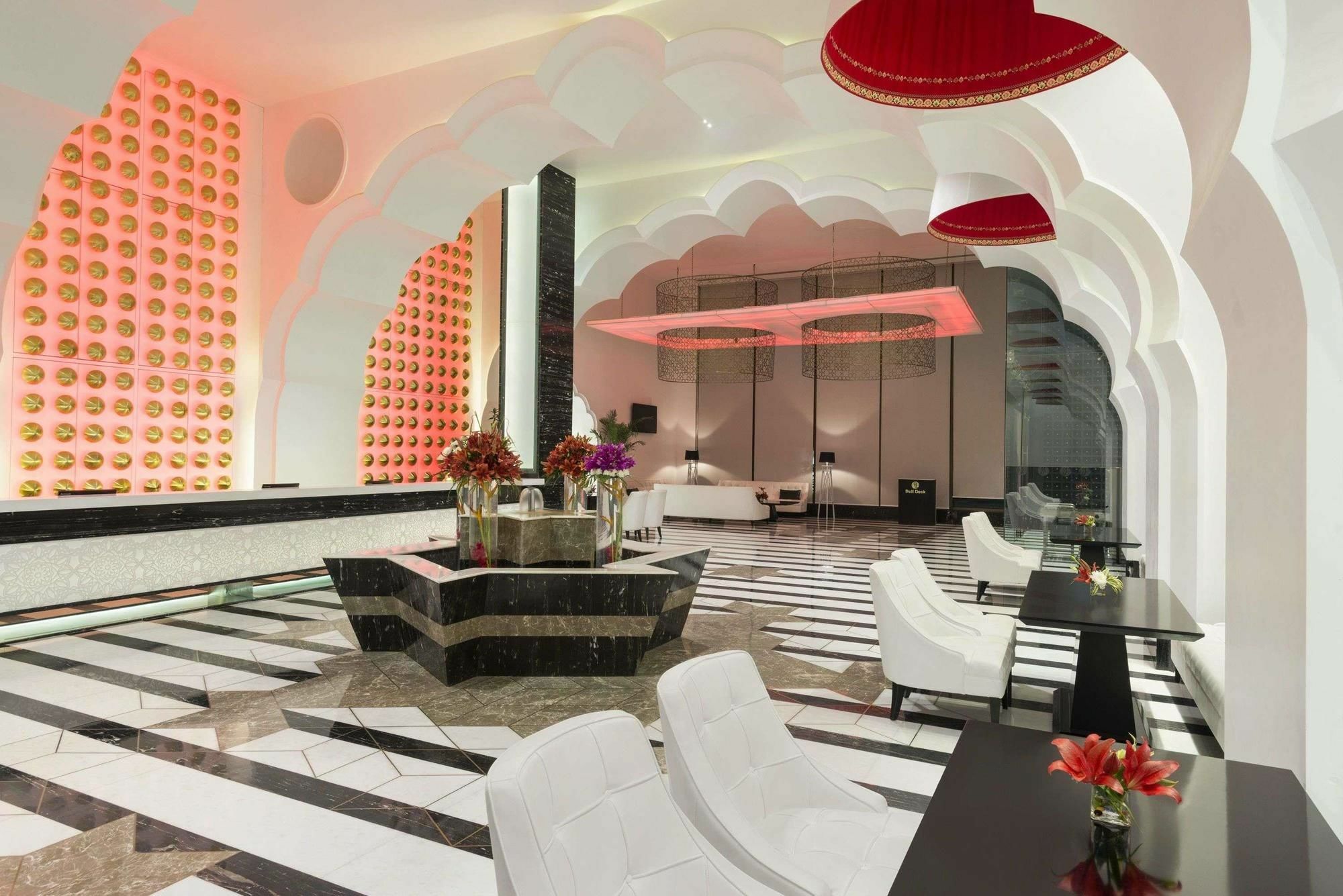 Saura Hotel, Agra - A Club Mahindra Associate Extérieur photo